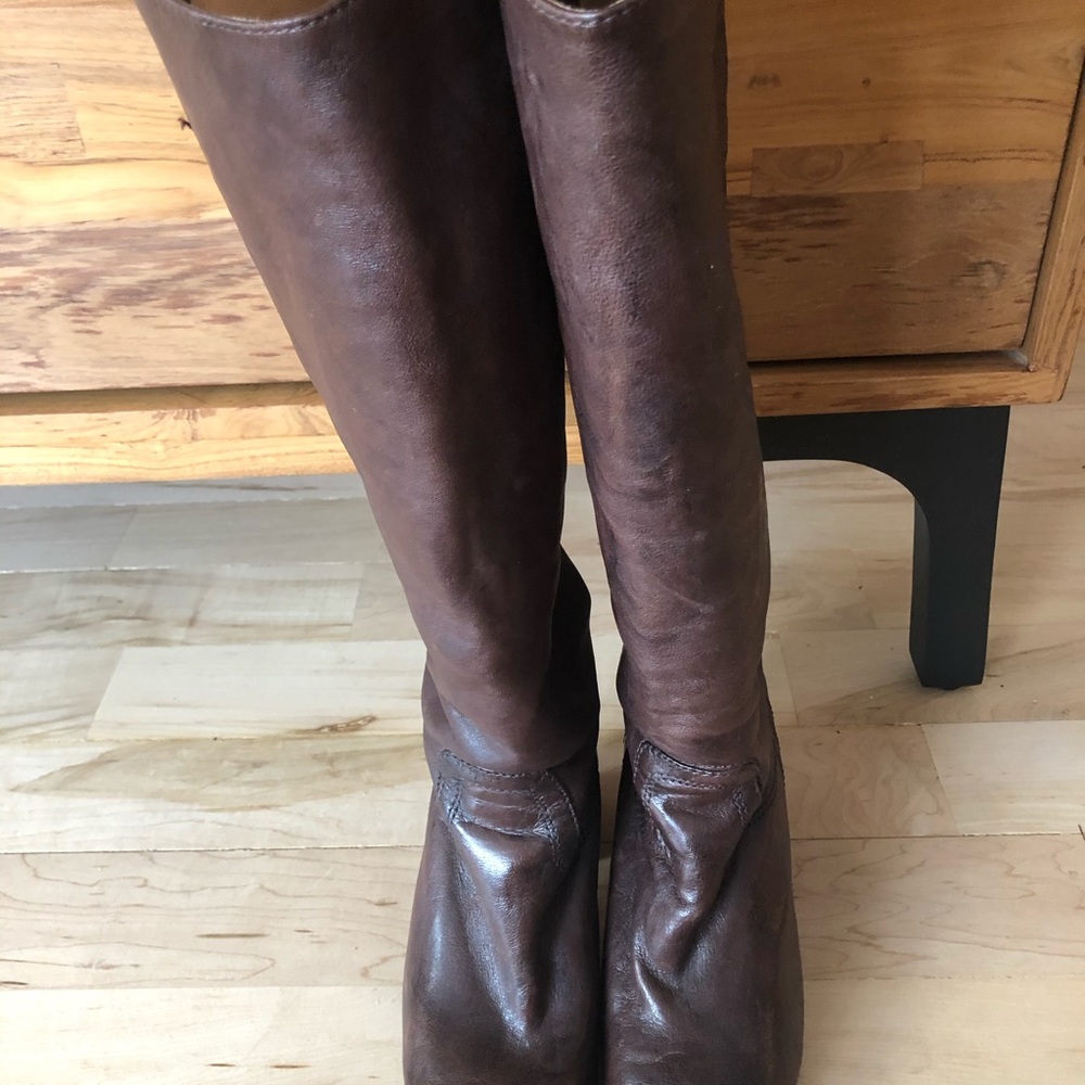 Frye Carson Boot 8.5 - Picture 4 of 13